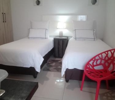 Ixopo Apartment | Valleyview home Ixopo