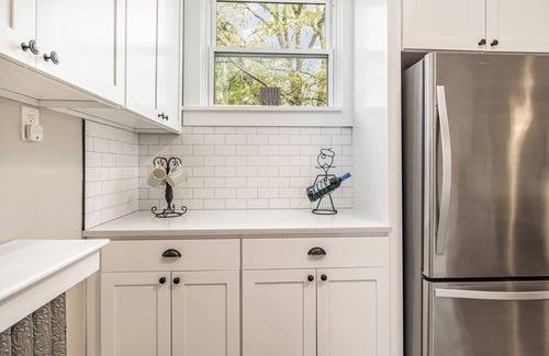 Valparaiso Apartment | ValpoVilla: Location, location, location!