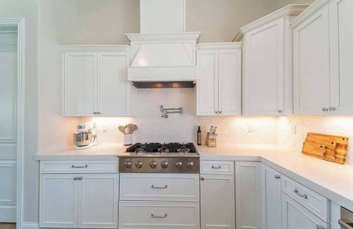 Lake Havasu City Villa | Vanderpump Rules! Lake Havasu Luxury Villa w/Pool, Hot Tub + Guest House