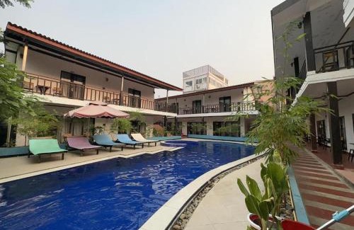 Vang Vieng Resort | Vangvieng Night Market Resort