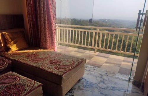 Chintpurni House | Vassu Bhavan