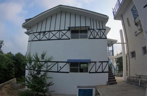 Dhaliara Ski Chalet | Vayu Kutir - Marut Chalet