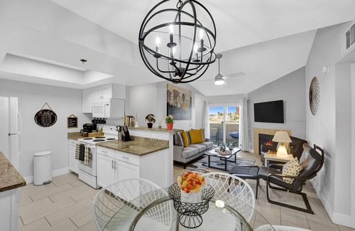 Las Vegas Condo | Vegas Life 2b/2bth Centrally Loc Condo 2mi-Strip