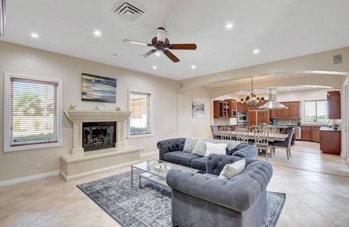 Spring Valley House | Vegas Villa w Pool, BBQ, Tennis Court & Volleyball for Large Groups