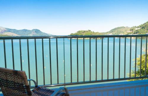 Caieira Apartment | Venha curtir essa maravilha! Frente para o mar!