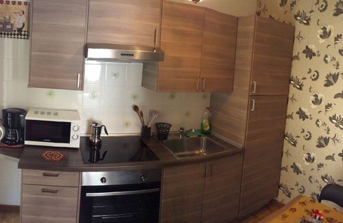 Mogliano Veneto Apartment | Venice Holiday Home, free wi-fi, private garden, romantic and affordable.