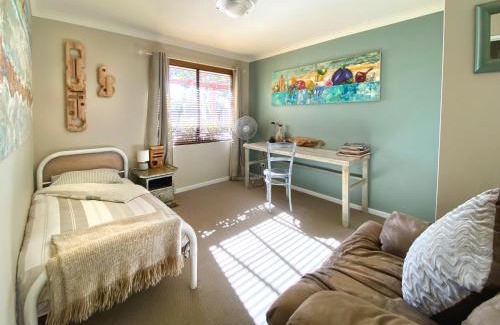 Wannanup Apartment | Venice on the beach