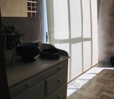 San Nicolas de los Arroyos House | Ventanas al sur 2