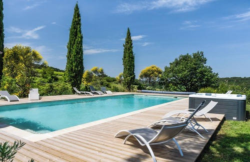Methamis Villa | VENTOUX - LUBERON Large Mas for 20 people - Superb panoramic heated swimming pool
