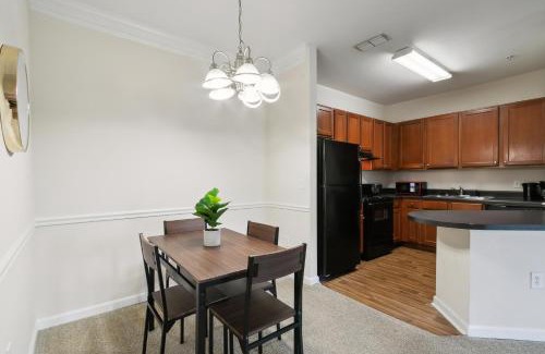 Valley Apartment | Verandas 1931i Serene Oasis W Modern Convenience