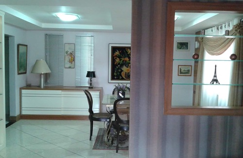 Jardim Excelsior House | very comfortable orange house