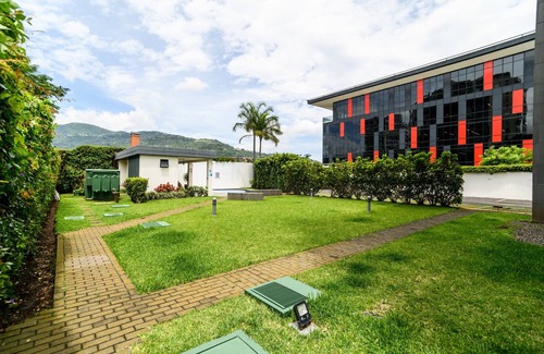 Escazu Apartment | Very convenient and Cozy apartment located in Escazu , Trejos Montealegre , SJ