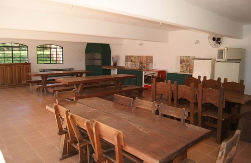 Braganca Paulista House | Very green place to relax by the pool