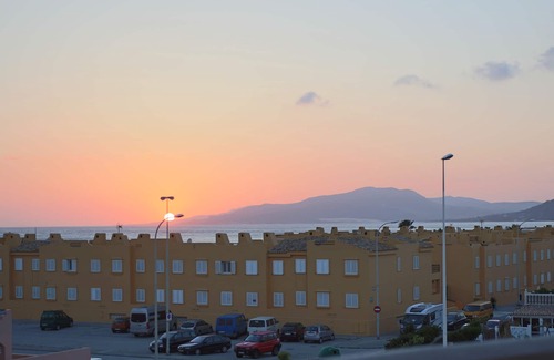 Tarifa Apartment | Very nice apartment in a prime location on the beach with terrace and sea view