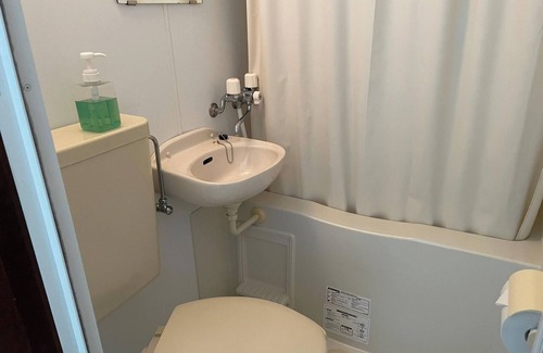 Adaniya Hotel | Very popular hotel for sightseeing in Okinawa Arena Free parking no overnight stayTwin room/Nakagami-gun Okinawa