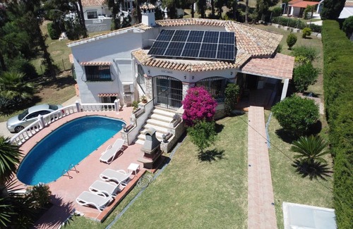 Mijas Villa | Very private, one level, 3 bd/2 bth villa with pool and big lot, 500m from beach