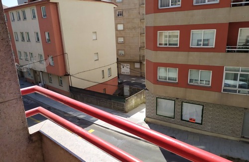 Sanxenxo Condo | VERY SPACIOUS APARTMENT IN THE CENTER OF SANXENXO VERY CLOSE TO THE BEACH. ID9024613