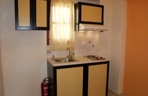 Agia Anna Cabin | Verykokkos on the Beach