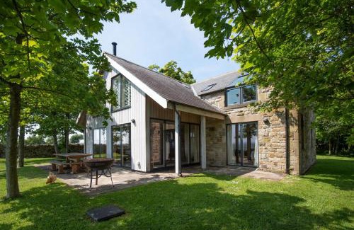 Hexham House | Vesta View & Shepherds Retreat