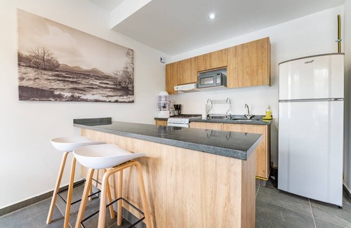 Doctores Apartment | VH | Doctores 2 bedroom w/balcony and parking I 207