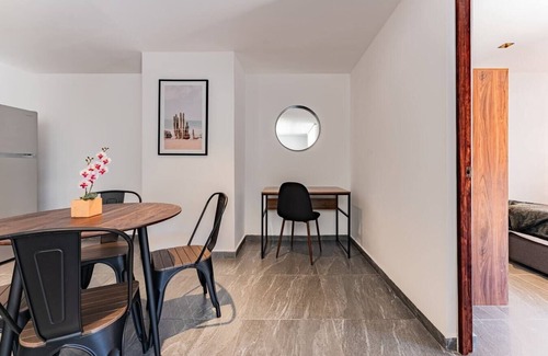 Santa Maria la Ribera Apartment | VH | Nice apt + sofa bed | Sta Ma la Ribera | 235