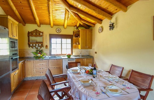 Farajan Villa | Viña La Sierra I y II Júzcar by Ruralidays