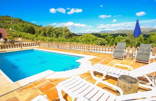 Farajan Villa | Viña La Sierra I y II Júzcar by Ruralidays