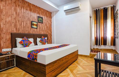 Maharana Pratap Nagar Hotel | Via Gauri Shree