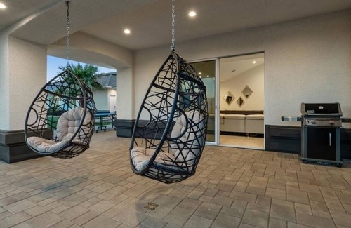 Thousand Palms House | Via Las Palmas Dream! Events! 5 acres, infinity pool,