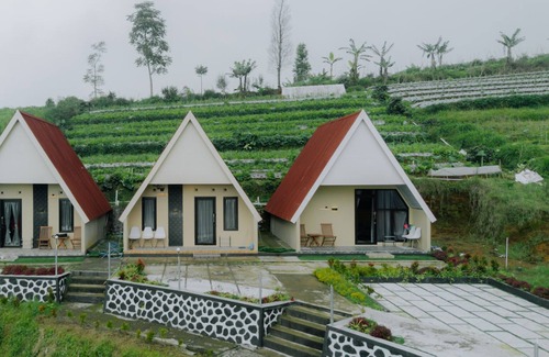 Wonosobo Cottage | Vianda Cabin By Travelink