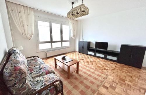 La Coruna Apartment | VibesCoruña - Madariaga 41