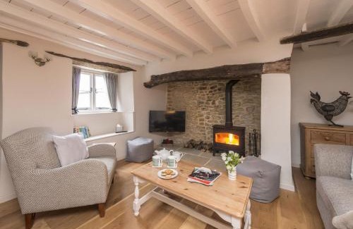 Powerstock House | Vicarage Cottage