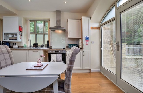 Thornton Dale Apartment | Victory Mill - Apartment Five