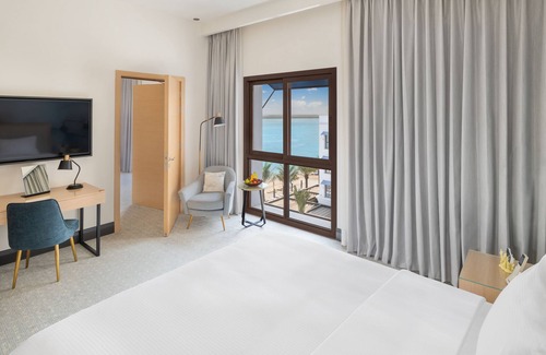 Umm al Quwain Hotel | Vida Beach Resort Umm Al Quwain