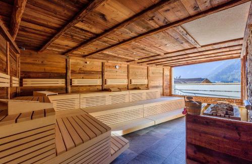 Maurach Hotel | Vier Jahreszeiten Wellnessresort Achensee