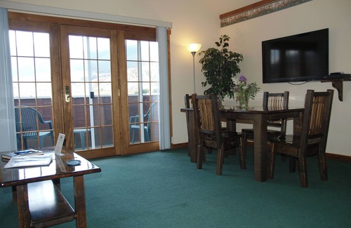 Gardiner Hotel | View from your balcony the highest Northern mountain, Yellowstone National Park