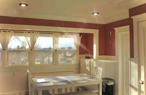 Trinidad Cottage | View of the Town at Carr's Cottage