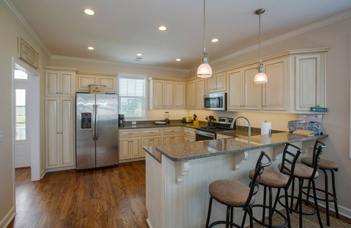 Beachwalk House | VIEWS VIEWS VIEWS! BEACHFRONT 4 Bdrm Home. Pvt Boardwalk to Beach. Golf cart!