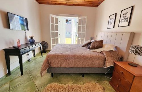 Vila Iara Apartment | Vila 01 - Perfeito para casal, ótima localização