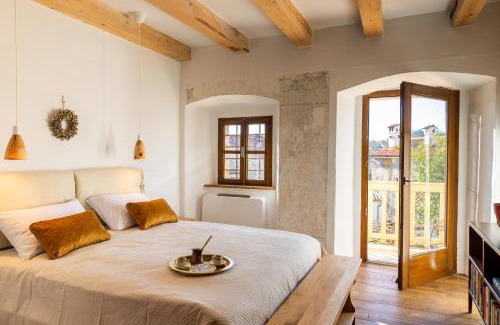 Slap Villa | Vila Kobdilj 1835 - Unique Stay in Karst Stone Villa