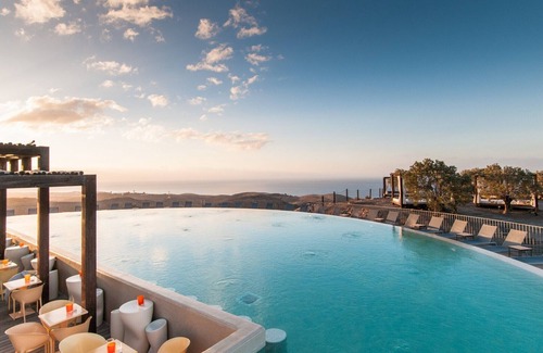 Salobre Villa | Villa in El Salobre with Heated Pool