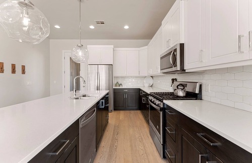 Bloomington Condo | Villa #01 at Bloomington Country Club: Pool, Golf, Restaurant
