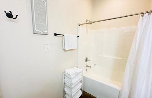 Pine Grove Apartment | Villa 1