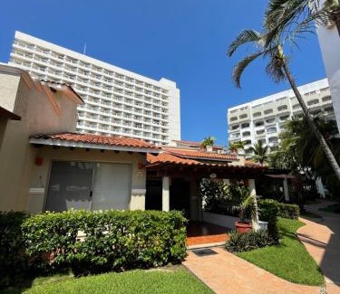 Ixtapa Villa | Villa 19 Con Playa 2 Recamaras dentro de Hotel en Ixtapa