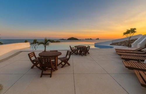 Ixtapa Villa | Villa 4 Rec I Frente al Mar I Alberca Privada I Condominio Porto Ixtapa