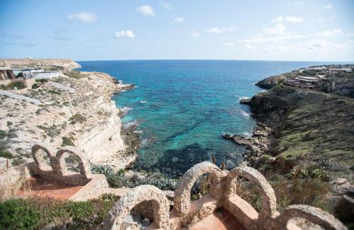 Lampedusa Apartment | Villa a picco sul mare - Cala Creta