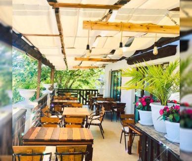 Shkorpilovtsi Hotel | Villa Adrian