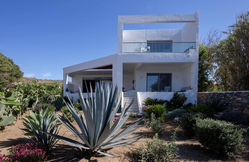 Leros Villa | Villa Agios Isidoros Kokkali Beach Leros