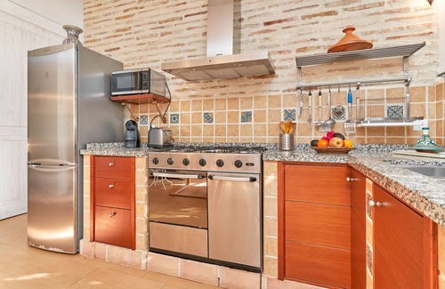 Mezquitilla Villa | Villa 'Albaida 4 - 042' with Wi-Fi and Air Conditioning