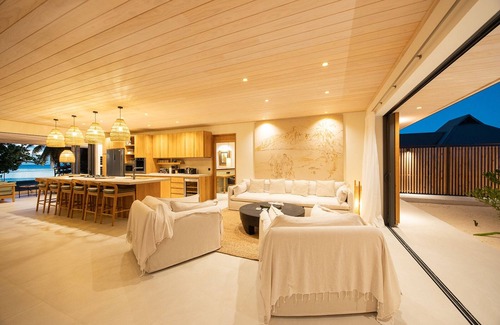 Ha'apiti Villa | Villa Anahere by Tahiti Homes